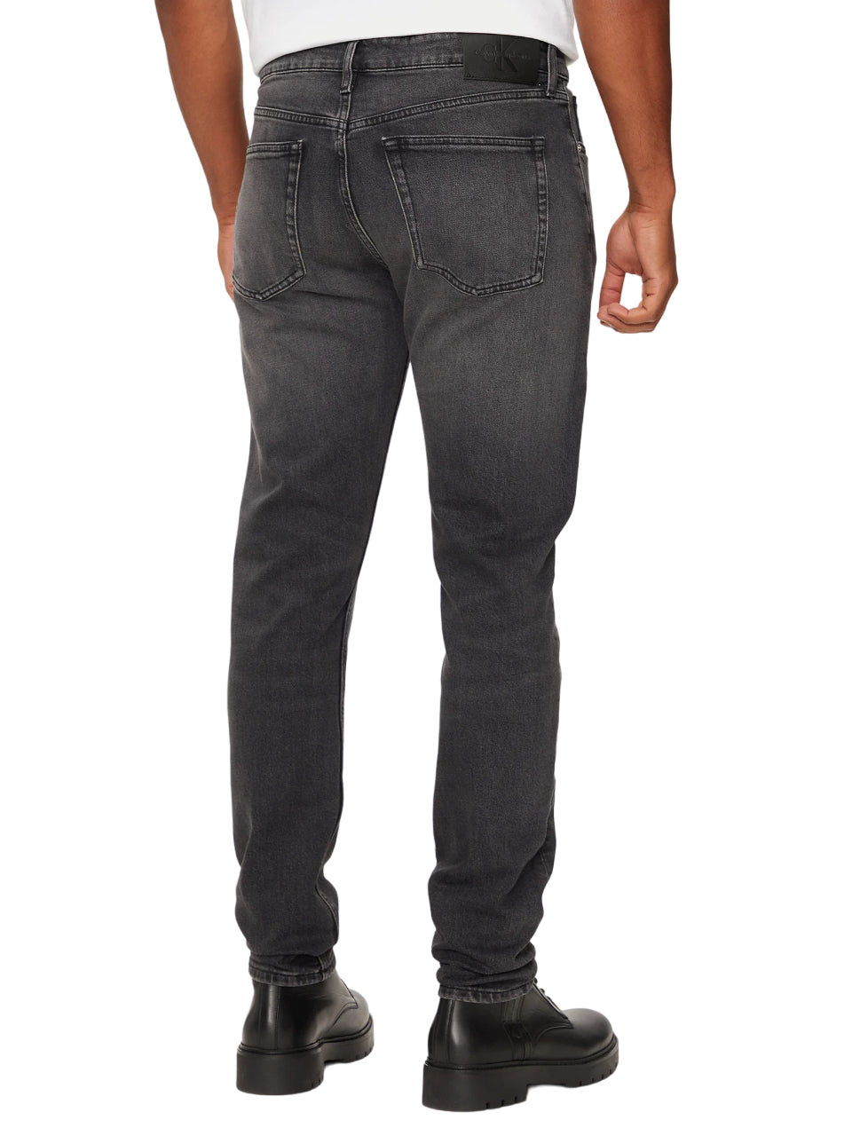Calvin Klein Jeans jeans Taper slim lavaggio nero J30J326360 1BY Calvin Klein Jeans