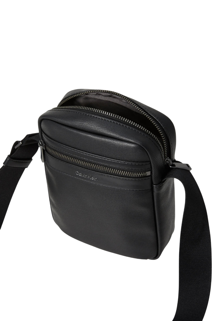 Calvin Klein borsa a tracolla uomo in ecopelle nero LV04D3264G UB1 Calvin Klein Accessori