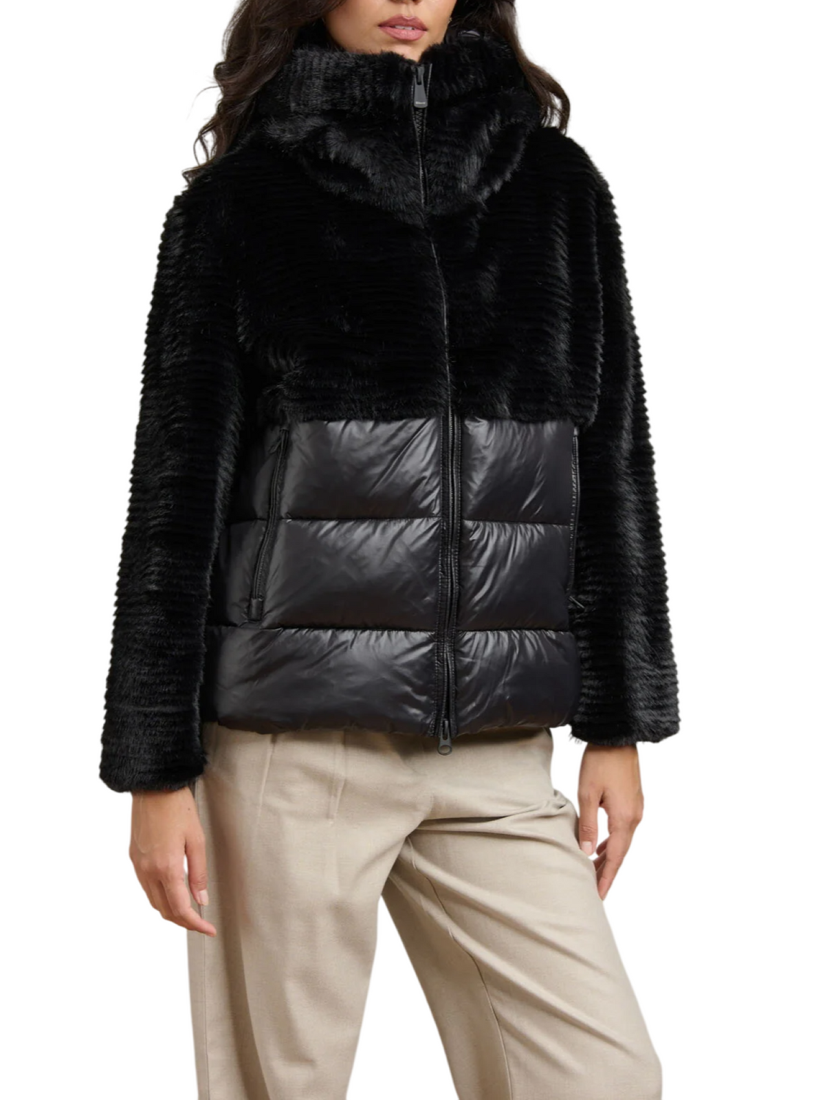 Blauer piumino donna Fanevil in nylon ed ecopelliccia con cappuccio nero 26WBLDC02304-007685 999 BLAUER