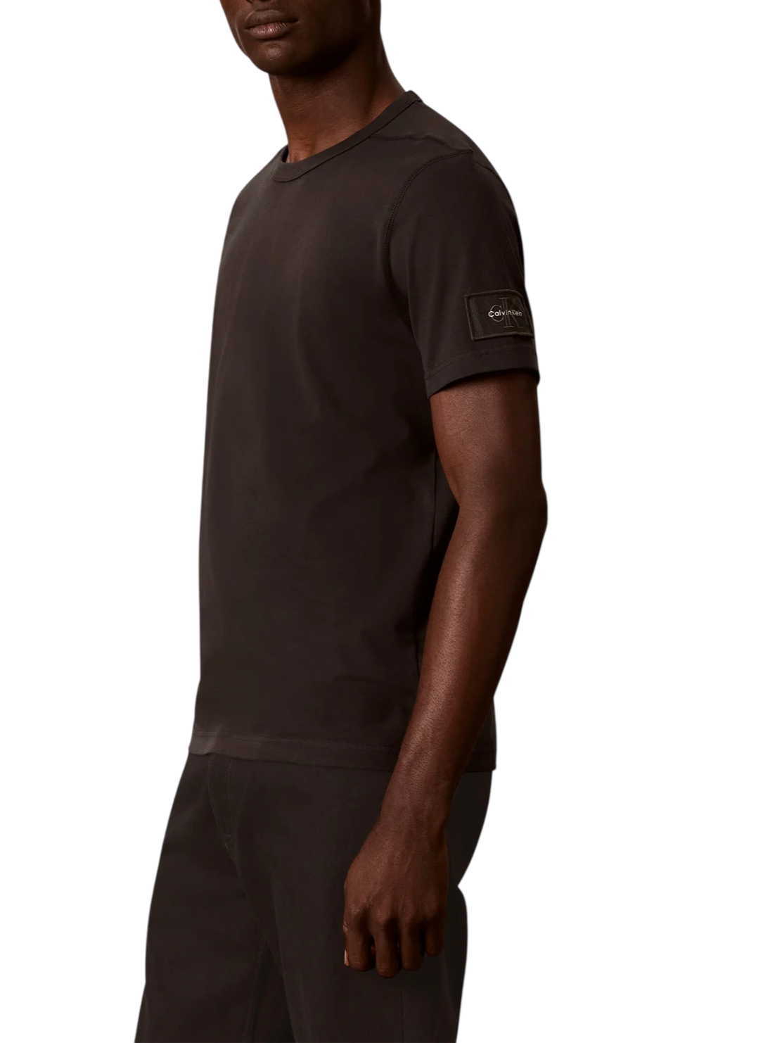 Calvin Klein Jeans T-shirt manica corta uomo patch logo marrone LV04RJ206G WFM Calvin Klein Jeans