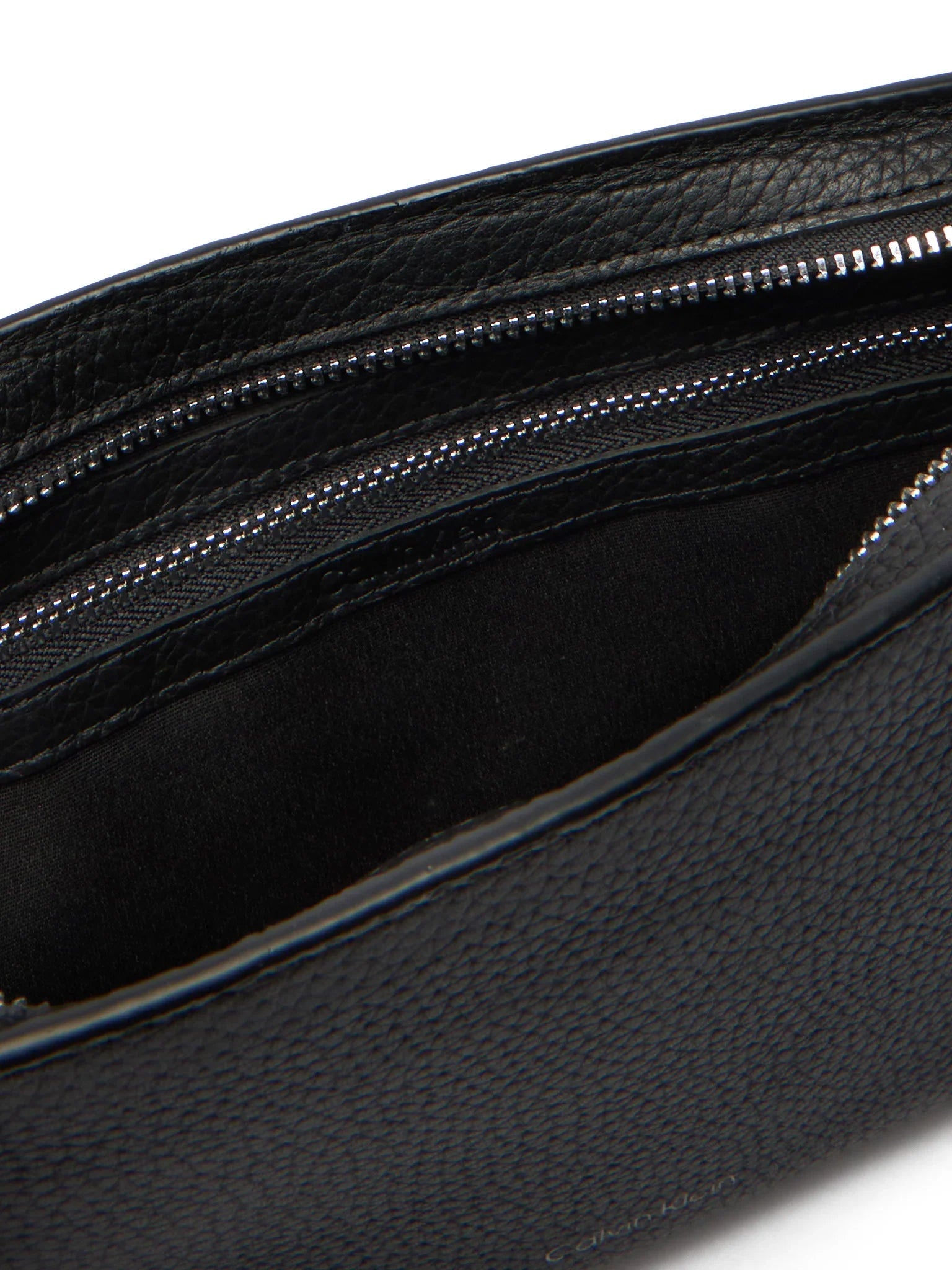 Calvin Klein pochette uomo in ecopelle martellata nero LV04D1153G UB1 Calvin Klein Accessori