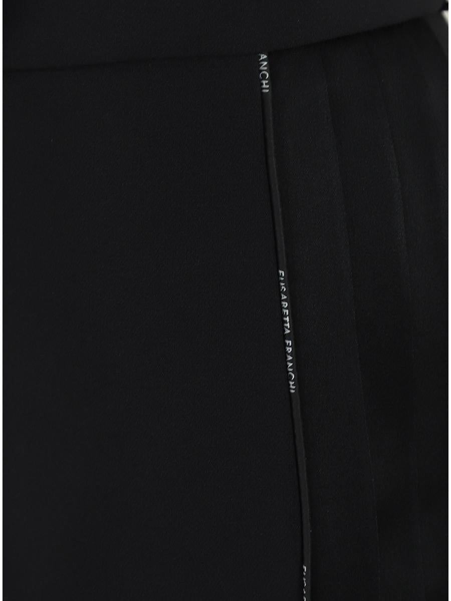 Elisabetta Franchi pantaloni slim con dettagli satin nero PA08856E2 110 ELISABETTA FRANCHI