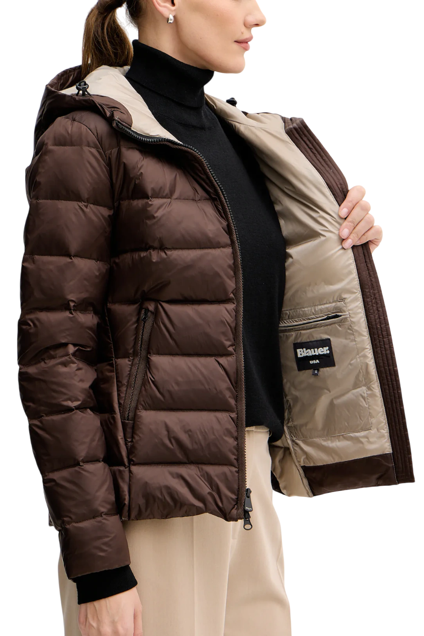Blauer piumino trapuntato Charme con cappuccio marrone 25WBLDC03100-A06047 365EI BLAUER