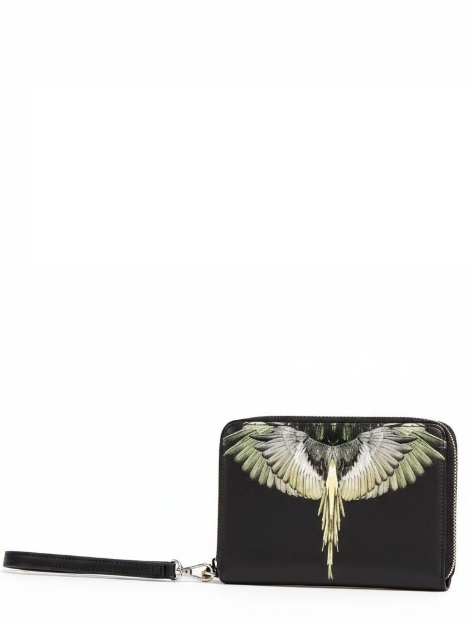 County of Milan pochette uomo in ecopelle con stampa iconica nero COMAS260361 BLACK-YELLOW WINGS COUNTY OF MILAN