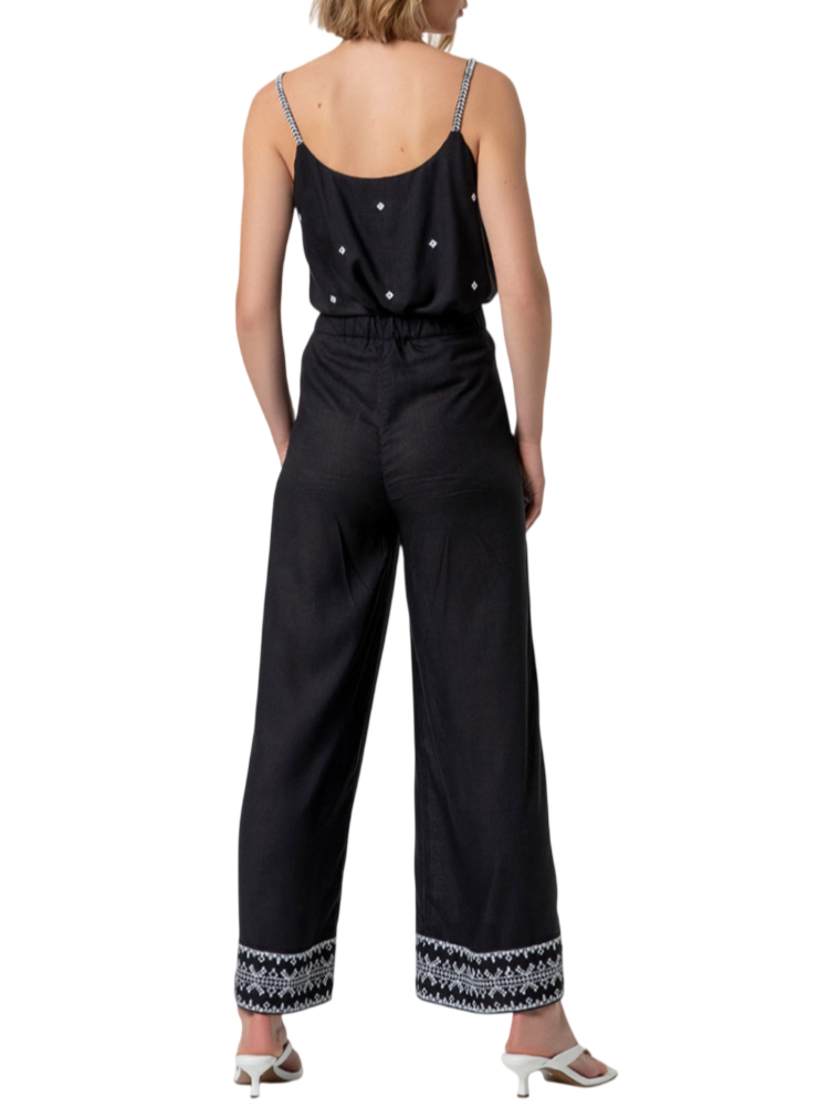 Surkana top in viscosa donna con ricami nero 526UTEM023 00 SURKANA