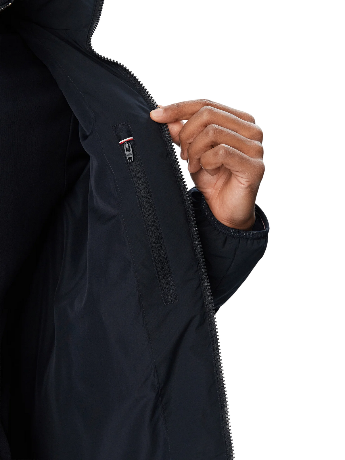 Tommy Hilfiger piumino trapuntato uomo con cappuccio stampa logo blu MW0MW45273 DW5 Tommy Hilfiger 