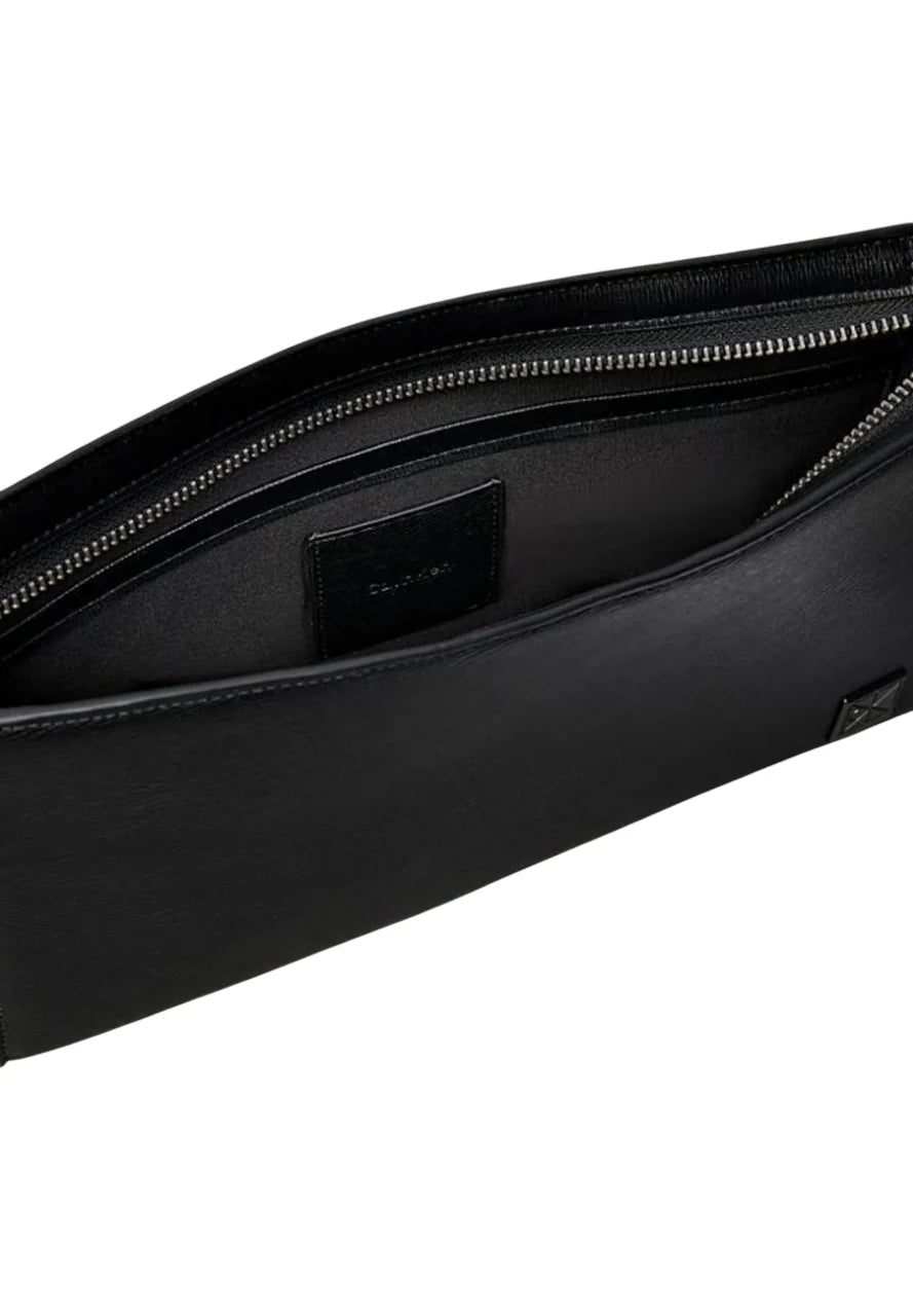 Calvin Klein pochette uomo in ecopelle saffiano nero LV04D1170G UB1 Calvin Klein Accessori 