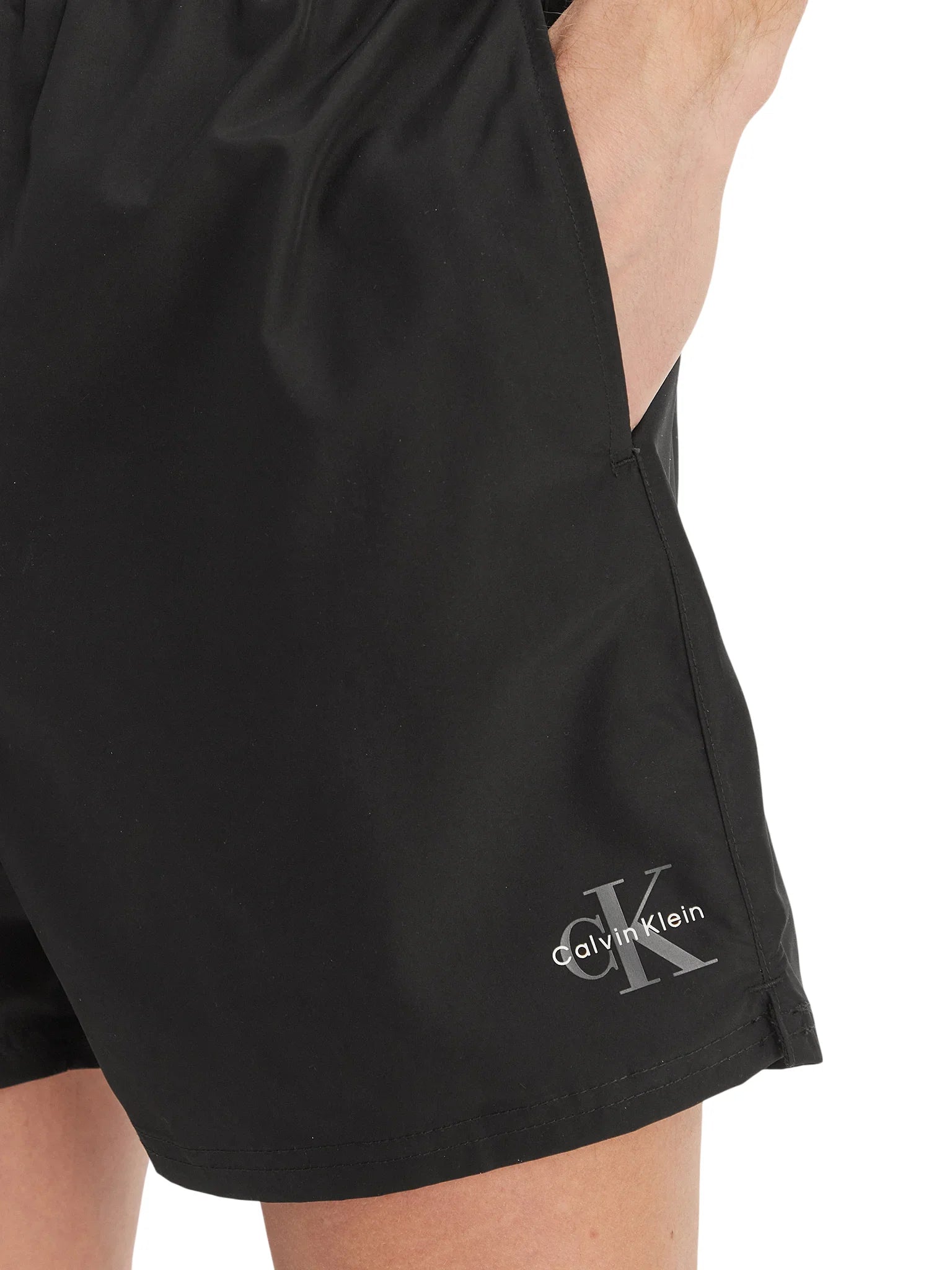 Calvin Klein boxer mare uomo con logo nero LV00N61045 UB1 Calvin Klein Beachwear 