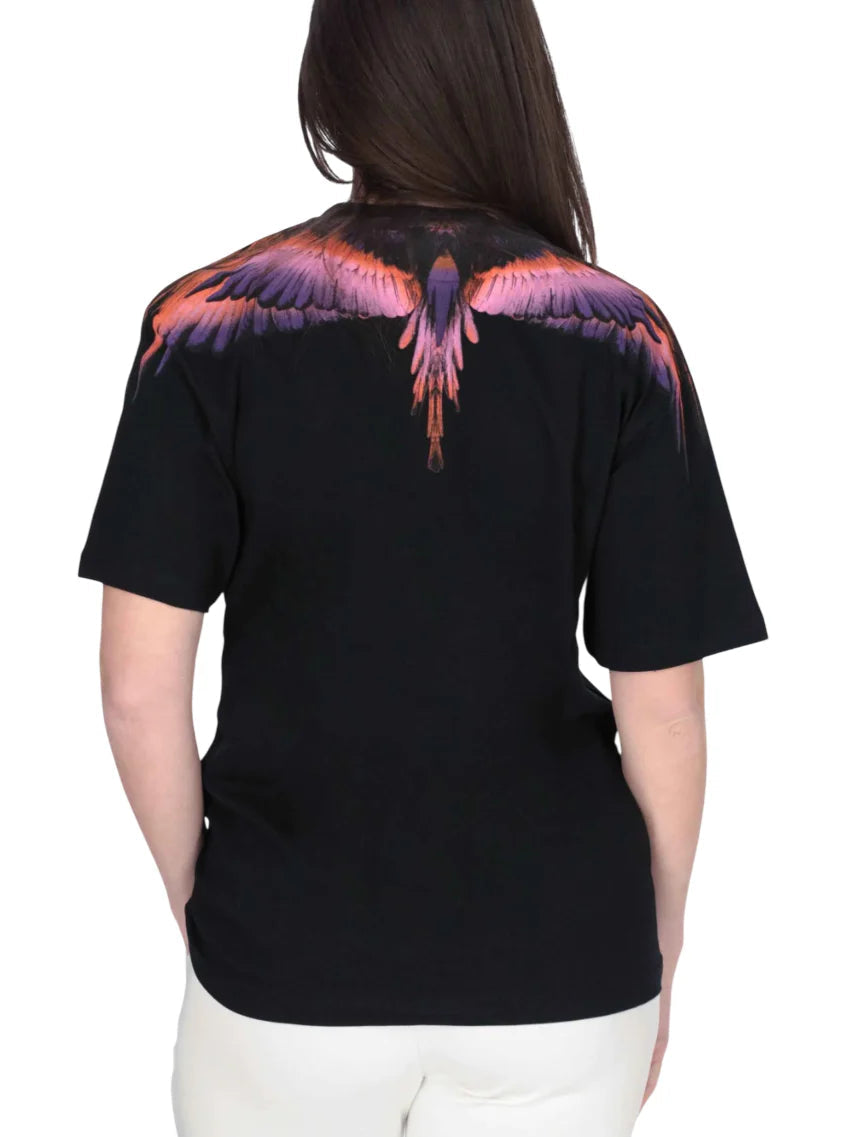County of Milan T-shirt donna manica corta con stampa iconica nero CM30102 NERO-WINGS VIOLA-ARANCIO COUNTY OF MILAN 