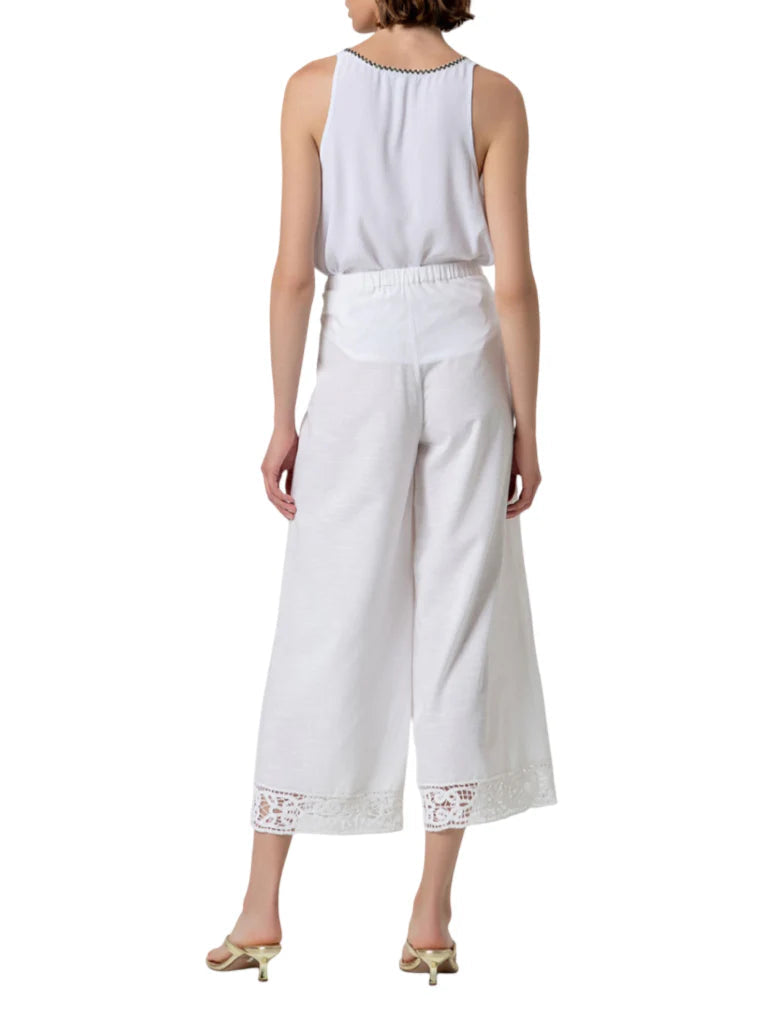 Surkana pantaloni wide leg crop con dettagli crochet bianco 526MISO523 01 SURKANA 
