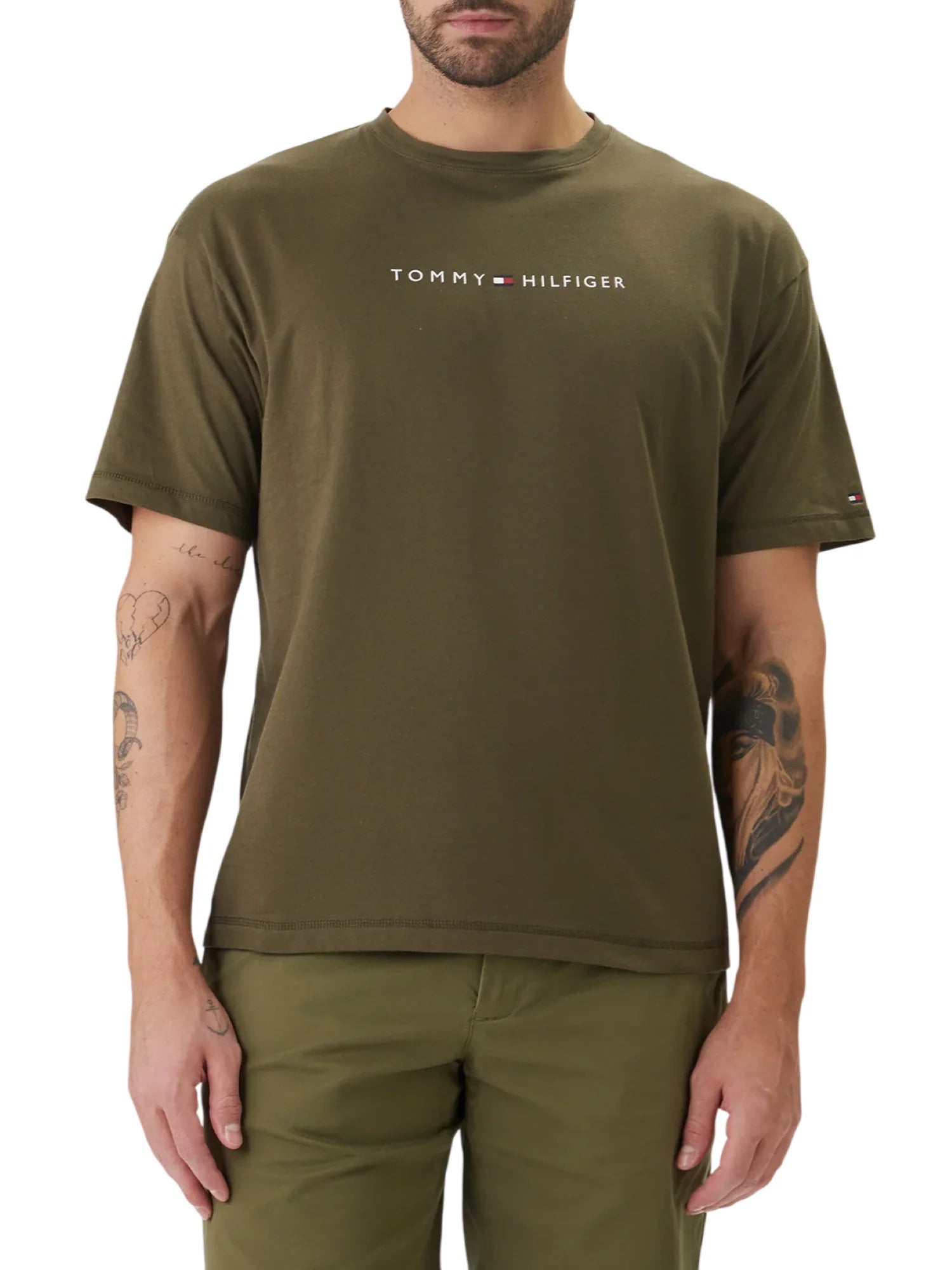 Tommy Hilfiger T-shirt manica corta uomo con logo verde UM0UM03643 RBN Tommy Hilfiger 