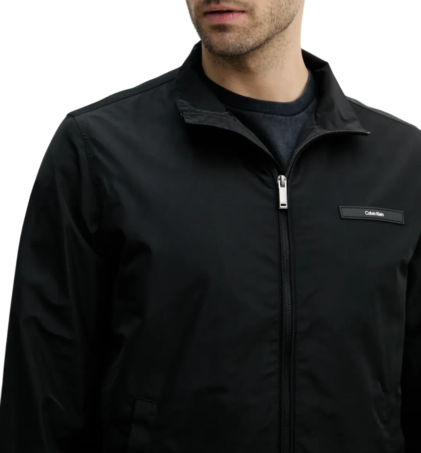 Calvin Klein giubbino leggero antivento con patch logo nero K10K114111 BEH Calvin Klein 