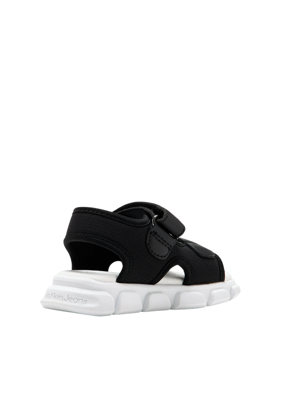 Calvin Klein Jeans sandali unisex con strappi nero V1B2-83020-1591 999 Calvin Klein Footwear 