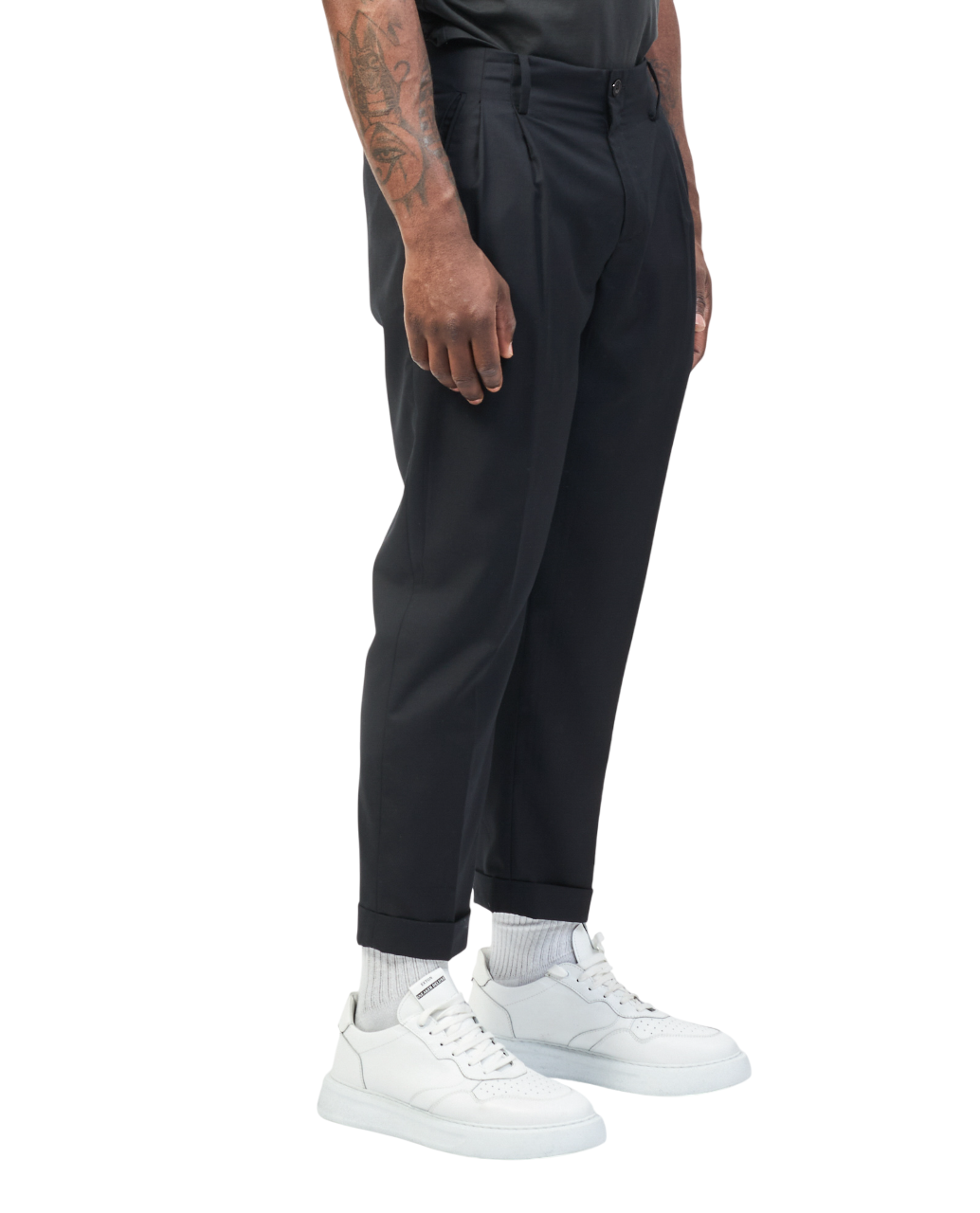 John Richmond pantaloni Rinesti con pinces gamba slim nero UMP25225PA BLACK John RICHMOND 